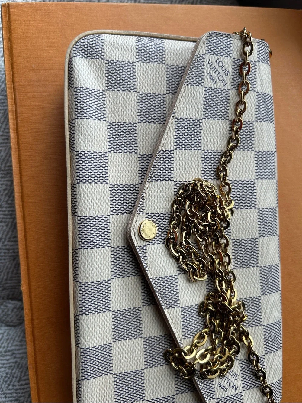 Louis Vuitton Damier Azur Check Crossbody Bag - Cream & Blue